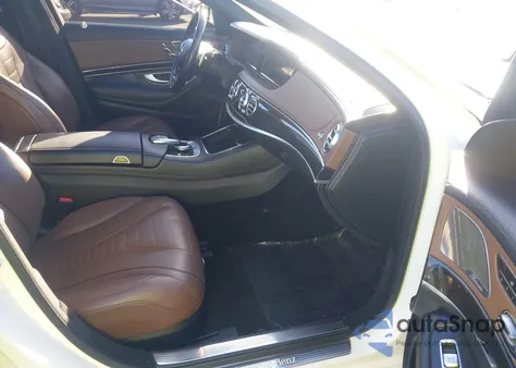 2015 Mercedes-Benz S 550 z USA, uszkodzony, nr VIN WDDUG8CB2FA098336